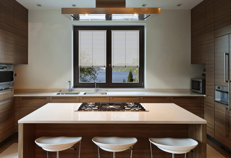 AN_10_25-kitchen-25-mm-wood-scaled-1