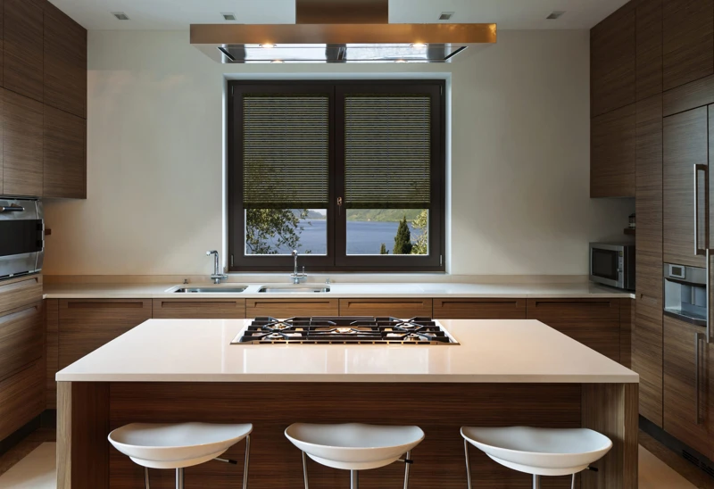 AN_11_25-kitchen-25-mm-wood-scaled-1